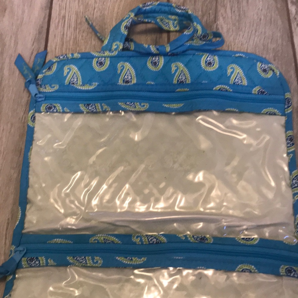 Vera Bradley hanging makeup bag- Blue Paisley - Picture 5 of 8